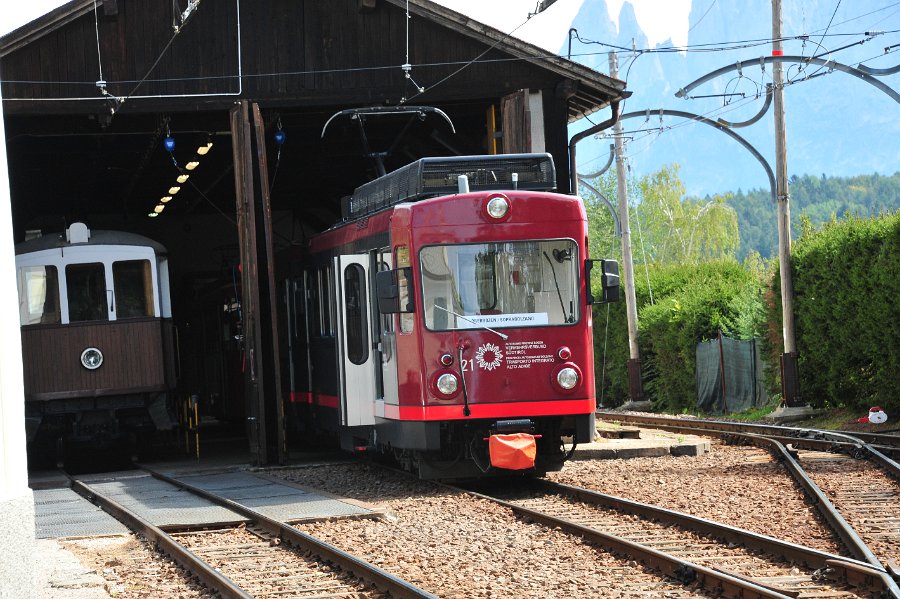 2011.09.07 Rittnerbahn von Oberbozen nach Klobenstein bei Bozen (19)